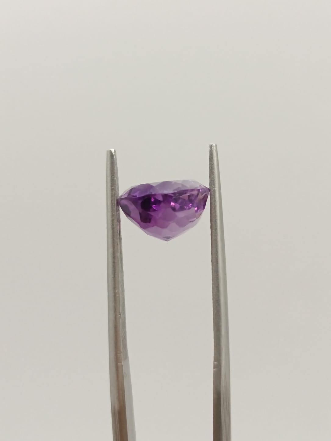 Amatista ovalada de 3.70ct