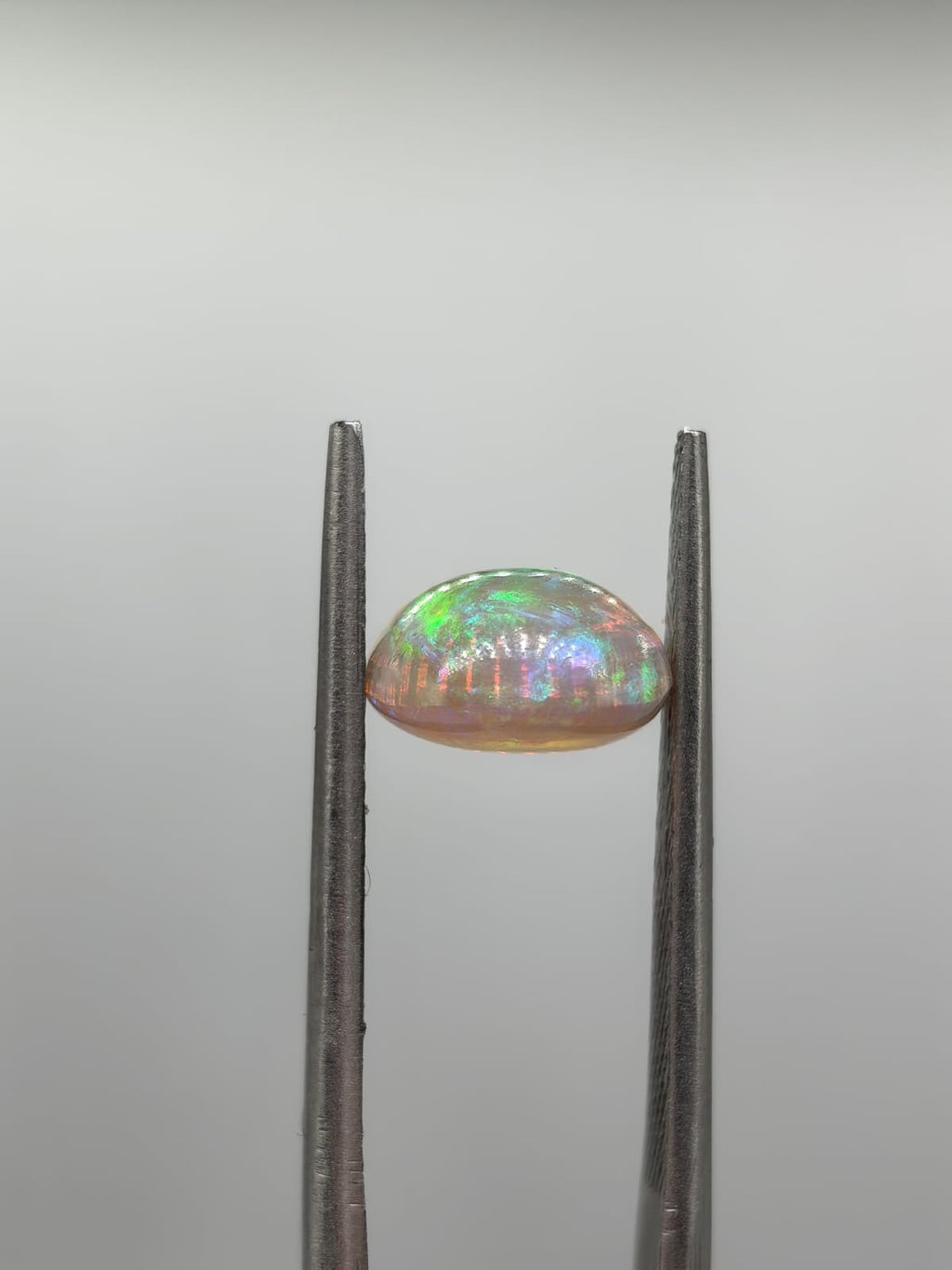 Ópalo ovalado de 2.83ct