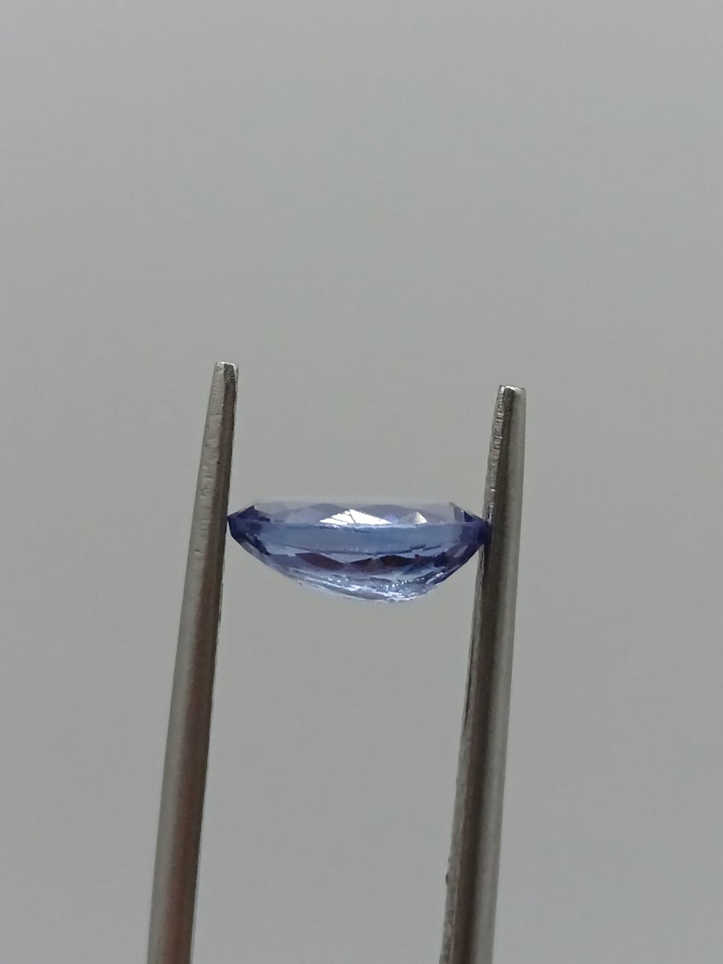 Tanzanita ovalada de 1.17ct