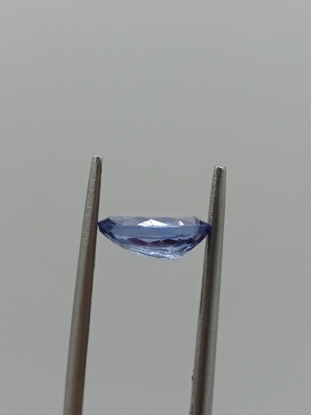 Tanzanita ovalada de 1.17ct