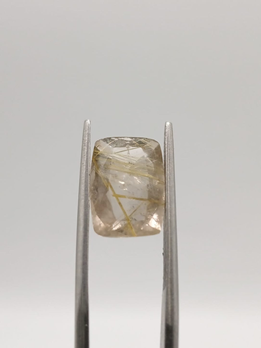 Cuarzo rutilado rectangular de 4.76ct