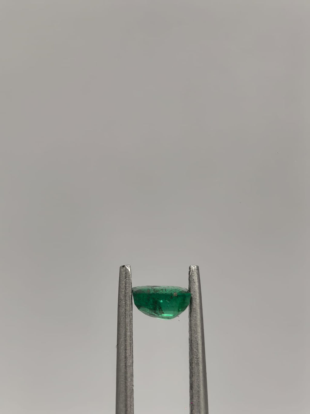 Esmeralda colombiana rectangular de 0.39ct