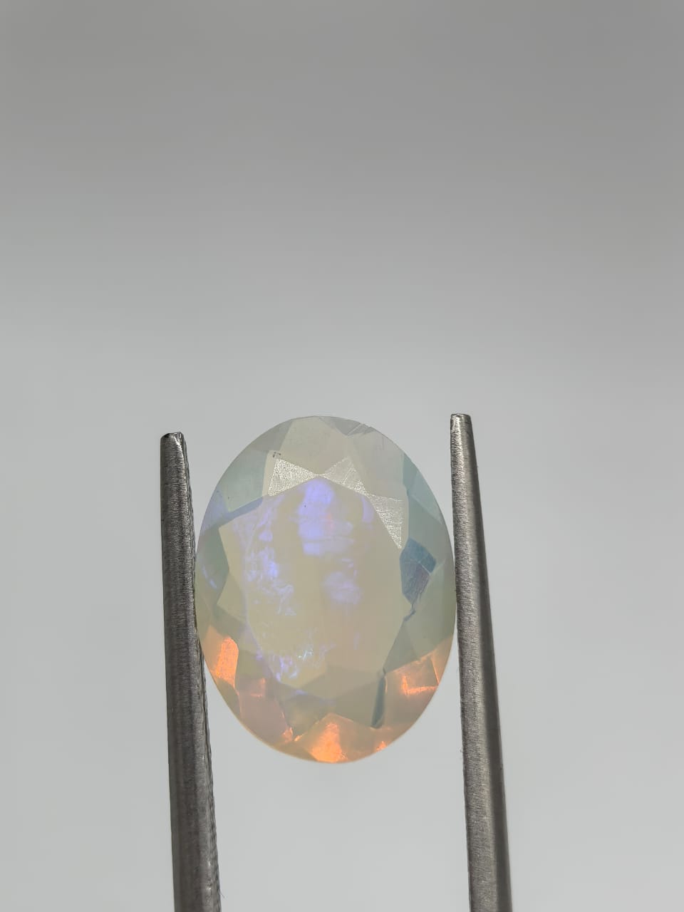 Ópalo ovalado de 2.26ct