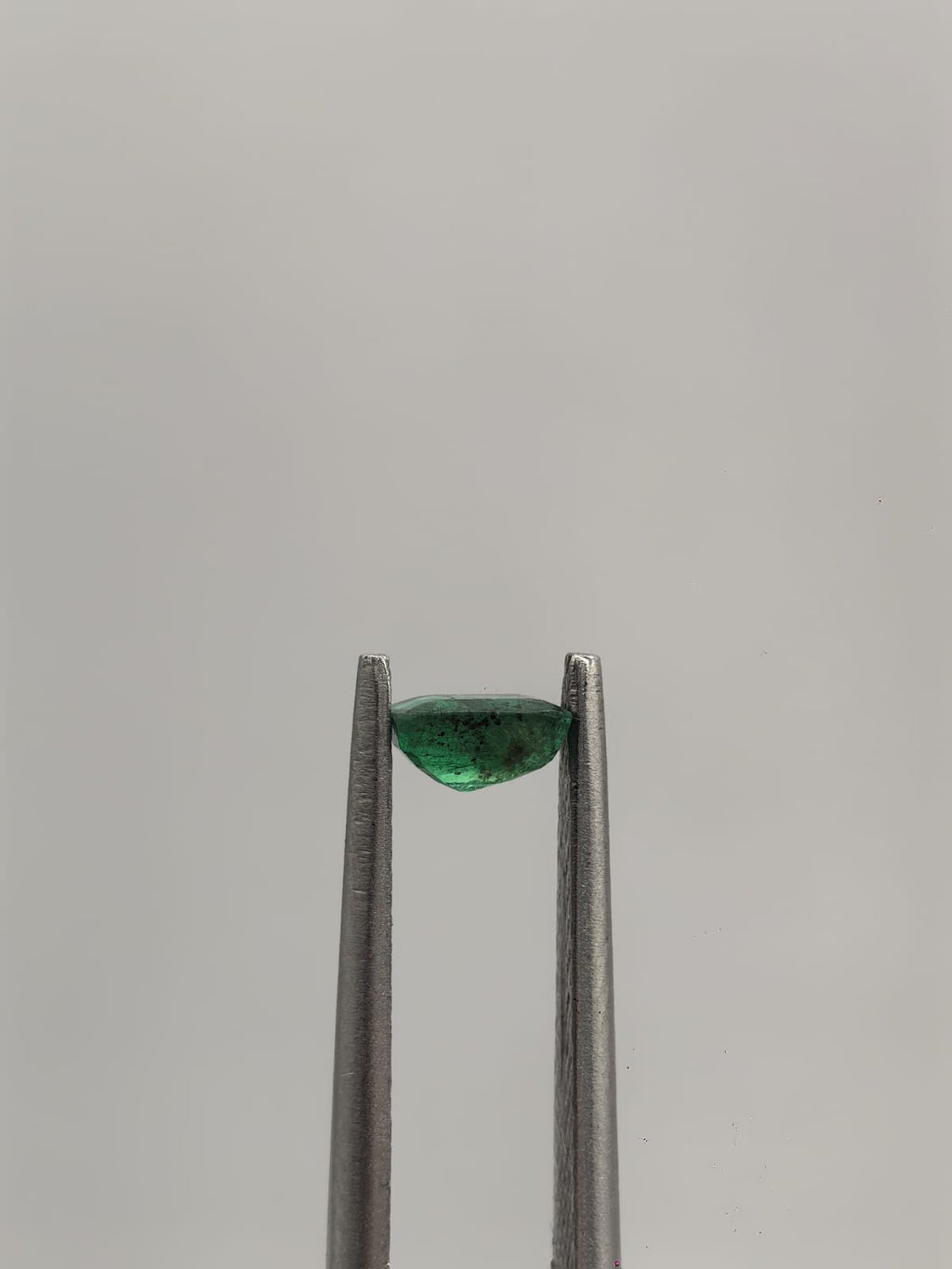 Esmeralda colombiana rectangular de 0.32ct