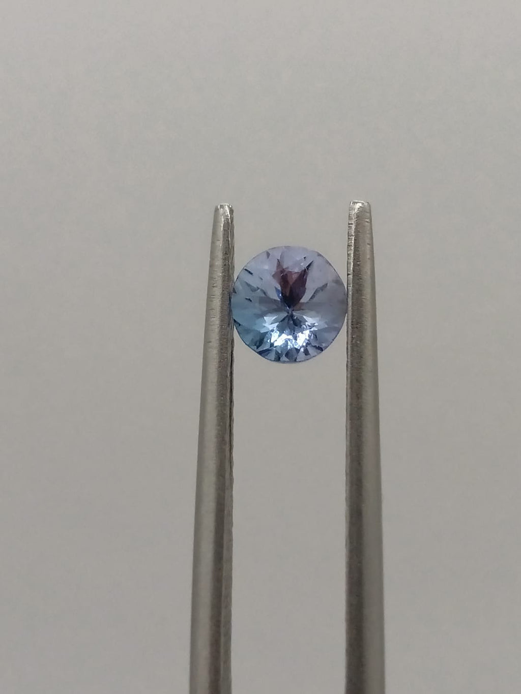 Tanzanita circular de 0.57ct