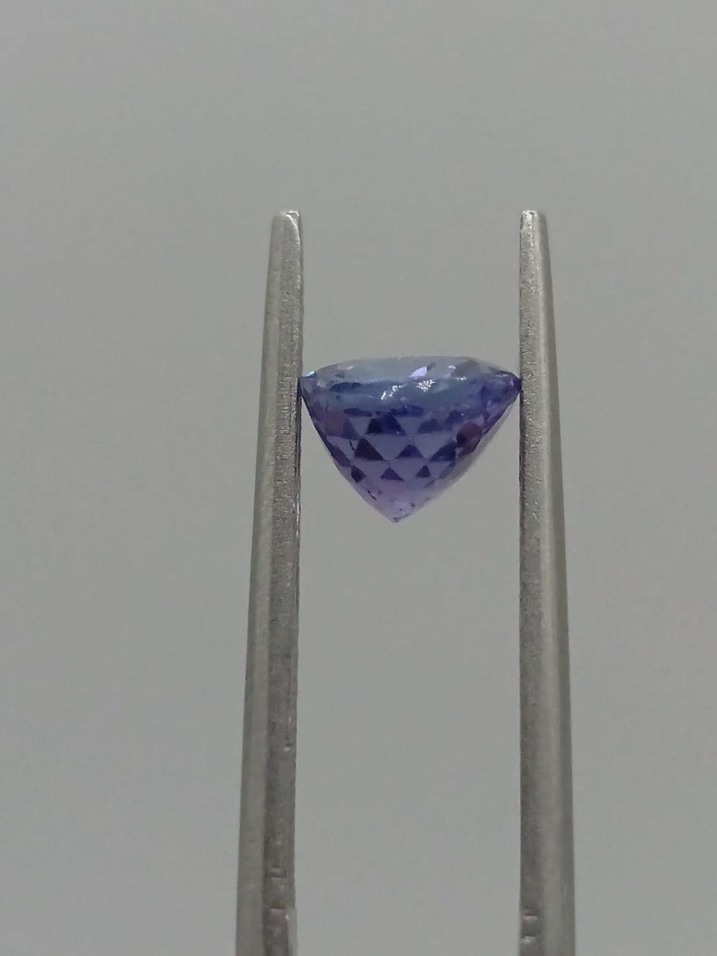 Tanzanita ovalada de 2.13ct