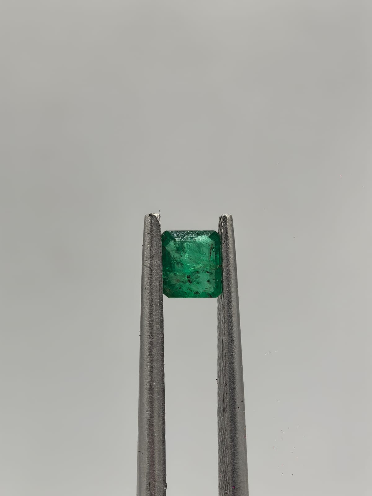 Esmeralda colombiana rectangular de 0.35ct