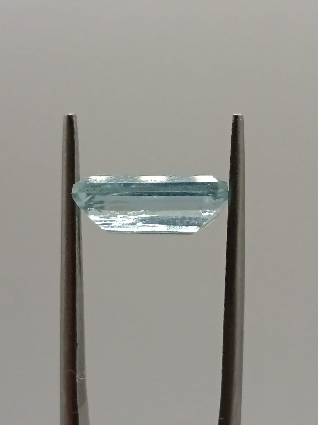 Aguamarina rectangular de 2.06ct