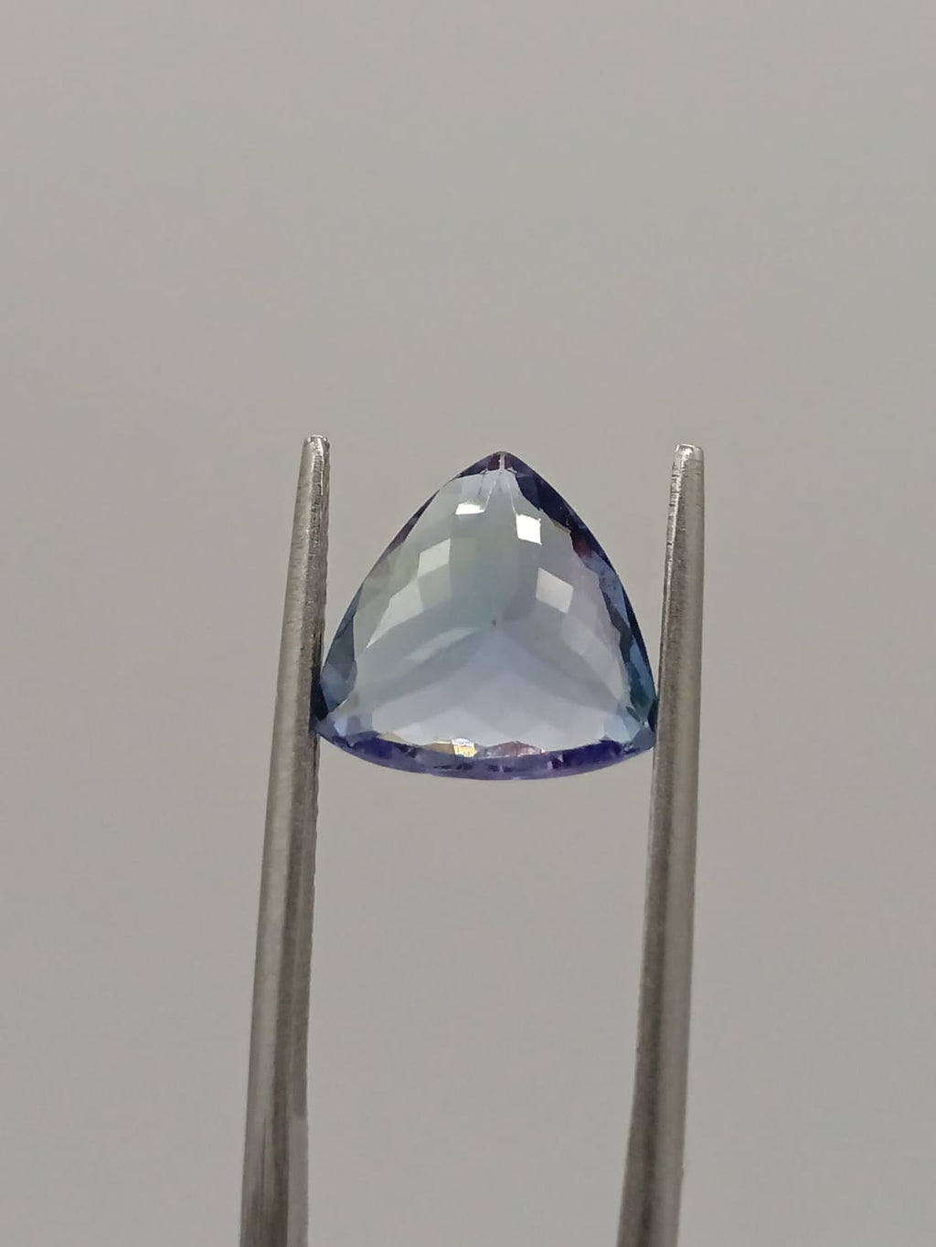Tanzanita corte trillion de 3.44ct