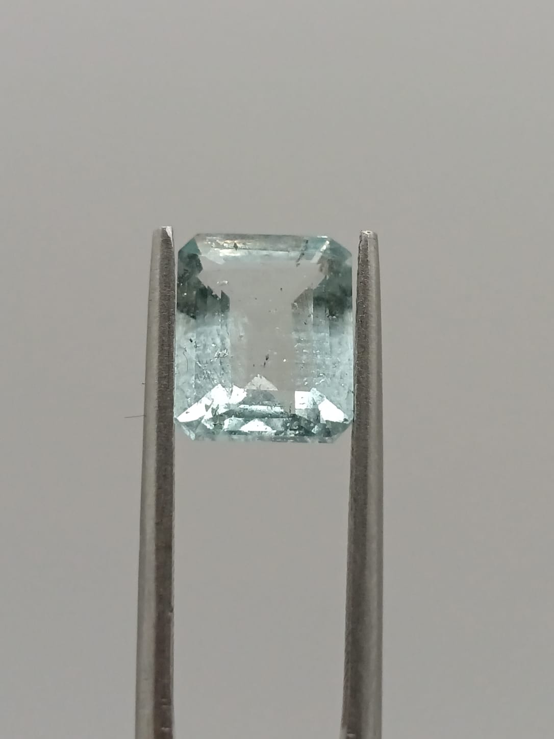 Aguamarina rectangular de 2.37ct