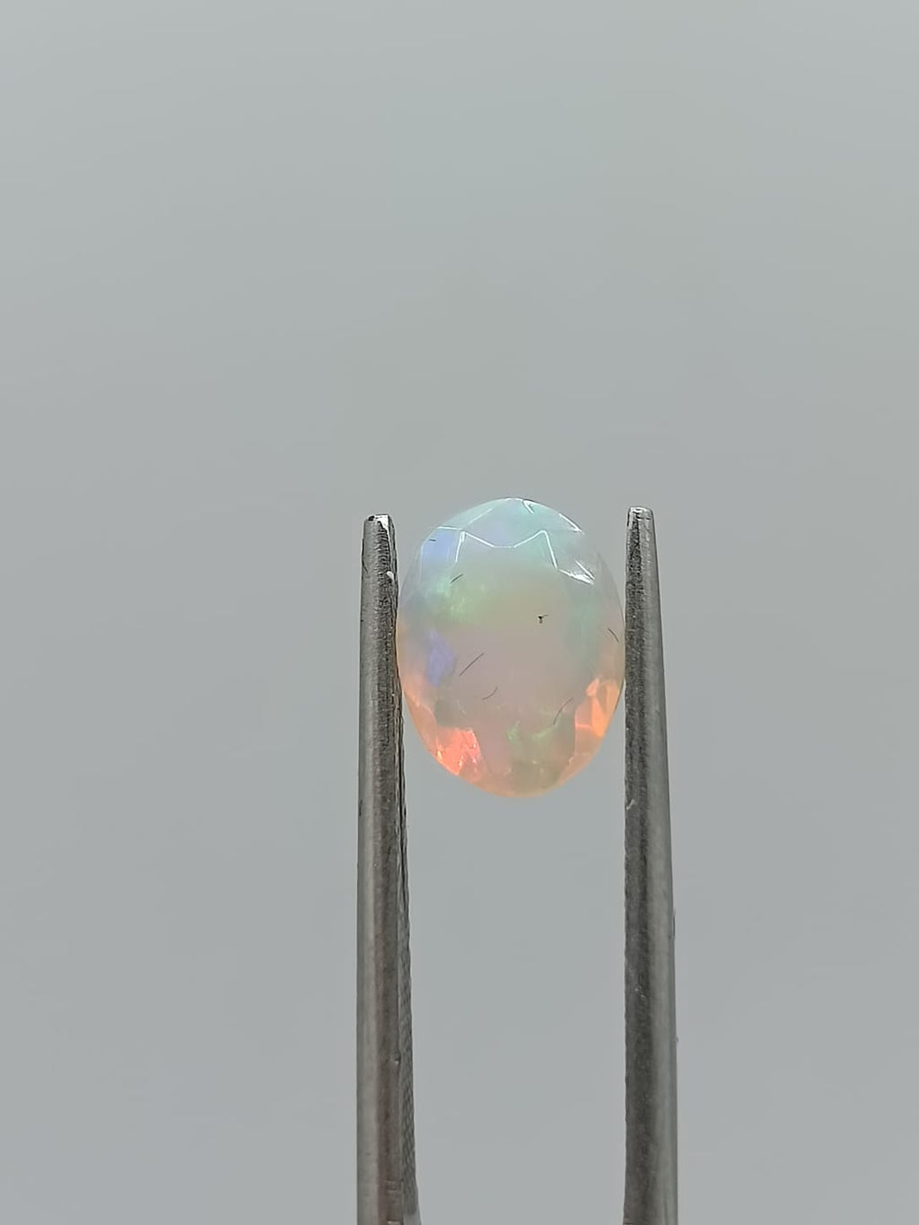 Ópalo ovalado de 1.29ct