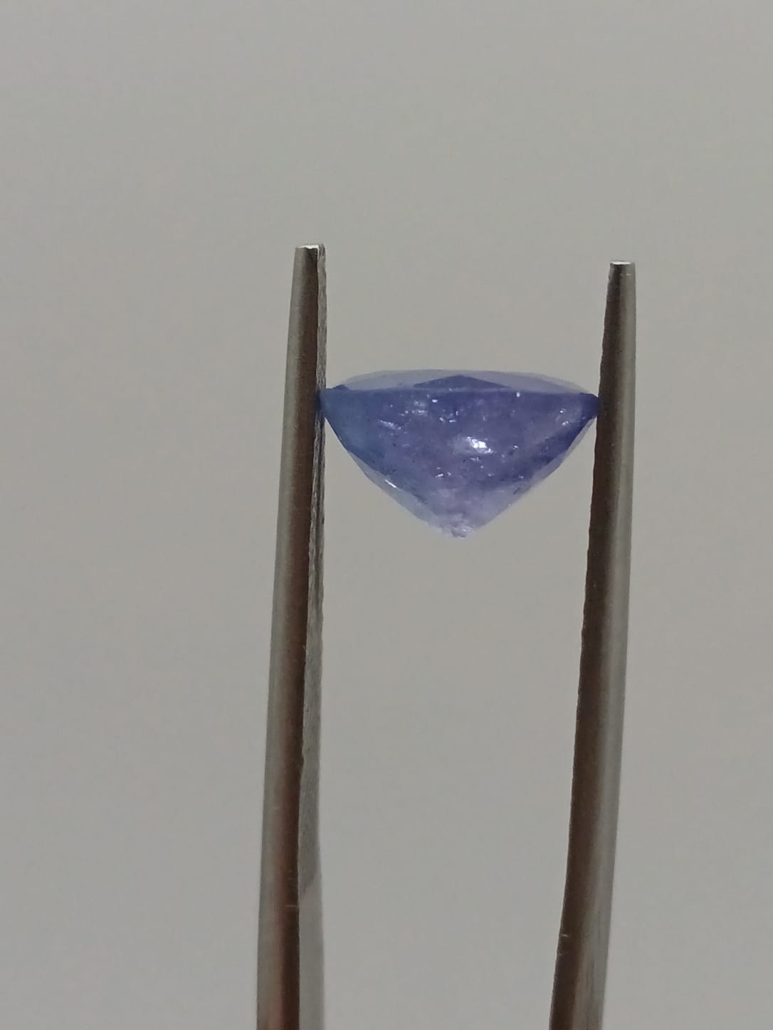 Tanzanita circular de 2.78ct