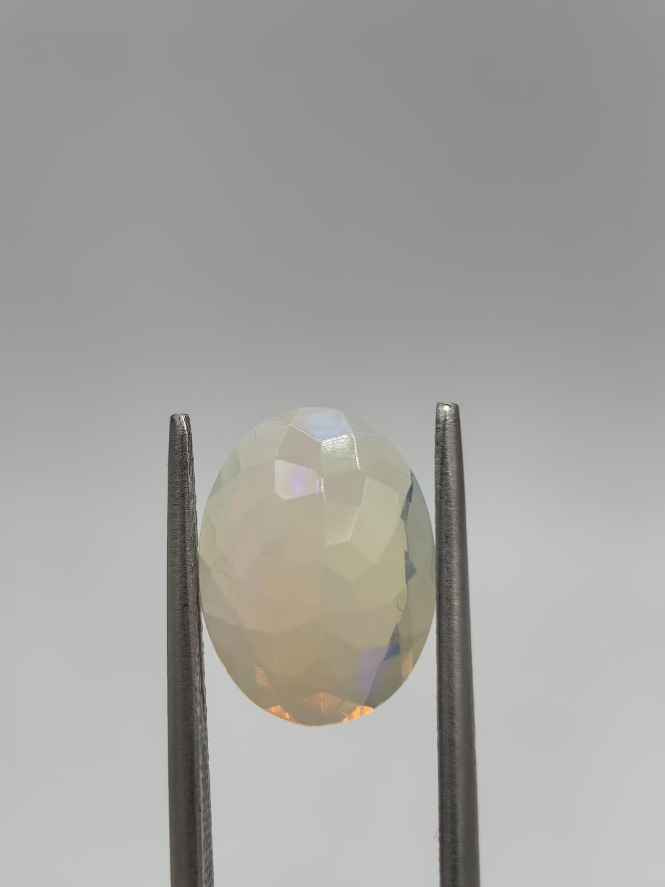 Ópalo ovalado de 2.26ct