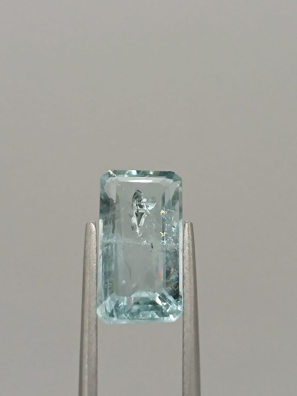 Aguamarina rectangular de 3.79ct