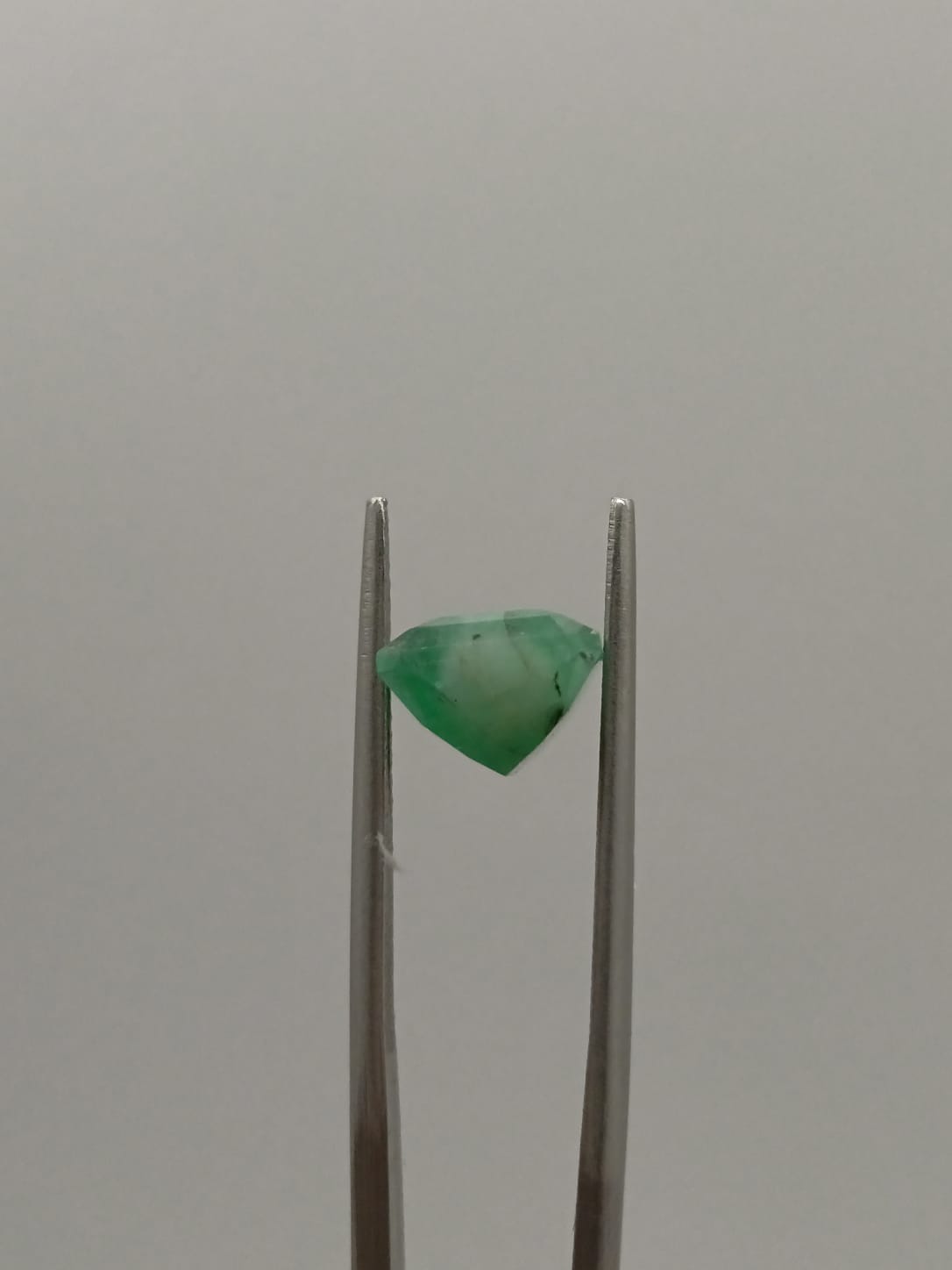 Esmeralda brasileña rectangular de 4.13ct