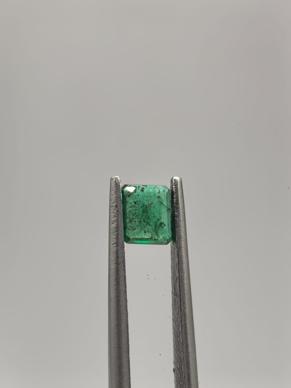Esmeralda colombiana rectangular de 0.41ct