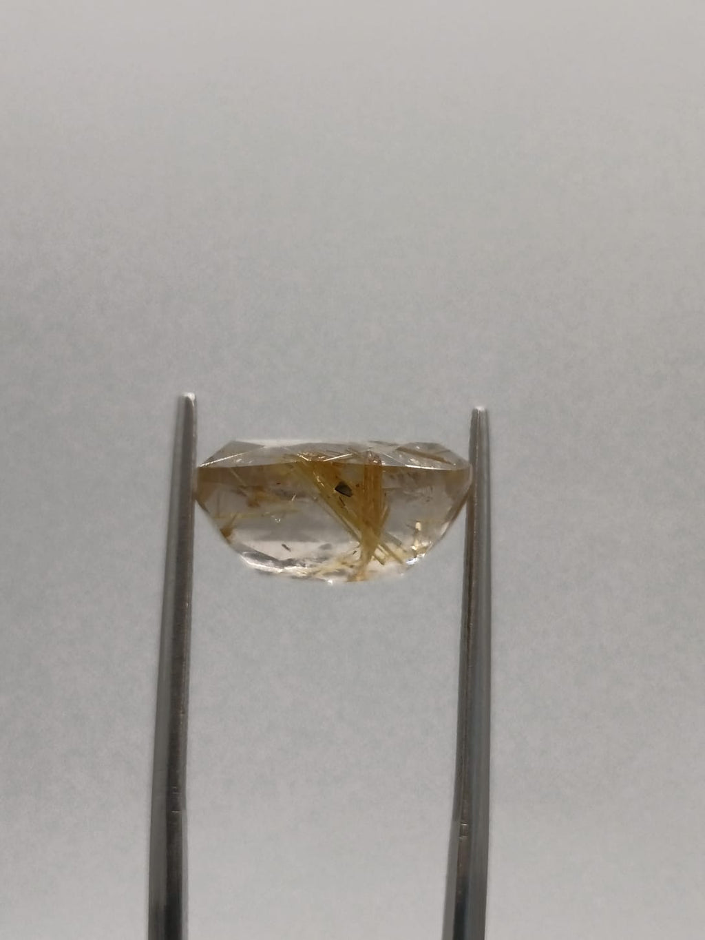 Cuarzo rutilado rectangular de 7.19ct