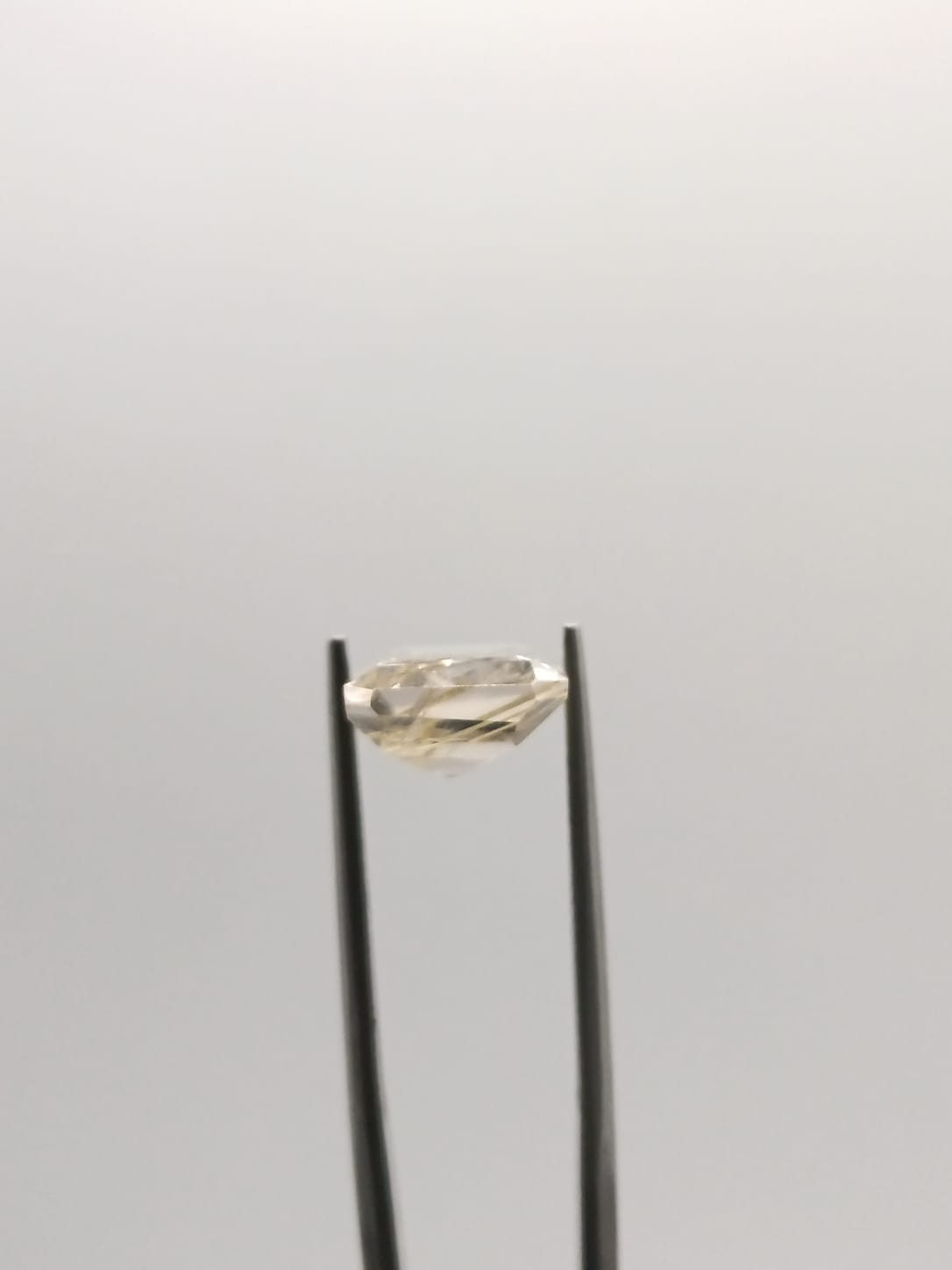 Cuarzo rutilado rectangular de 4.96ct