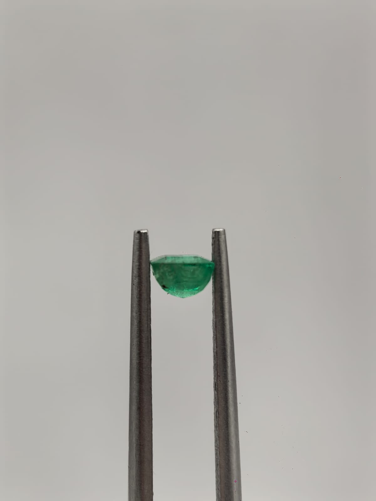 Esmeralda colombiana cuadrada de 0.31ct