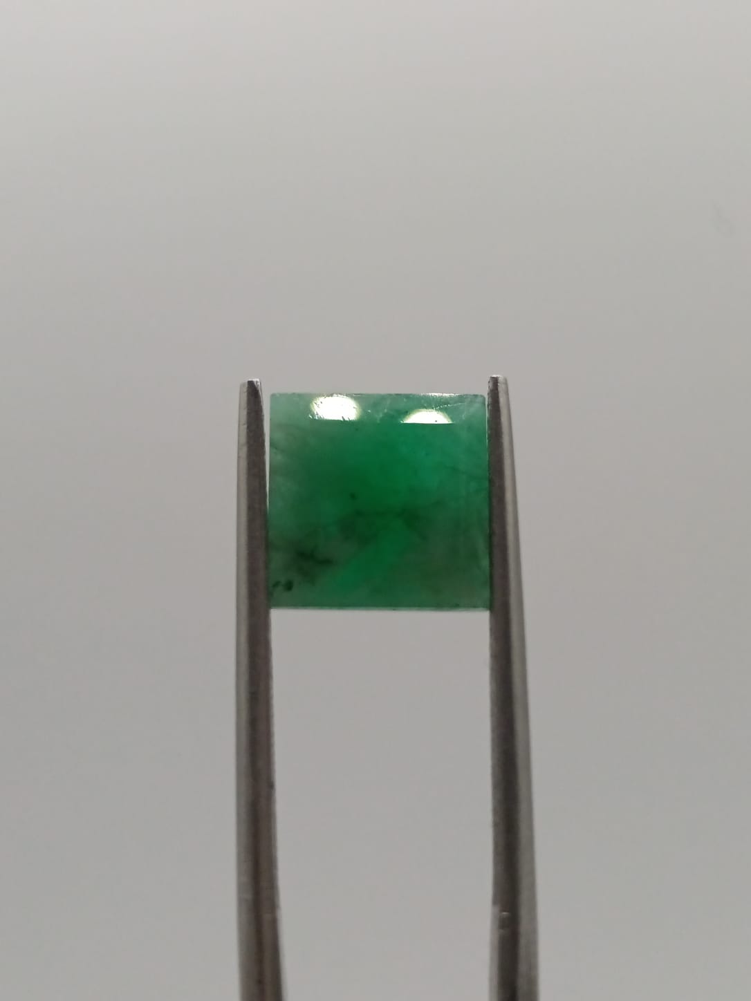 Esmeralda brasileña cuadrada de 3.19ct