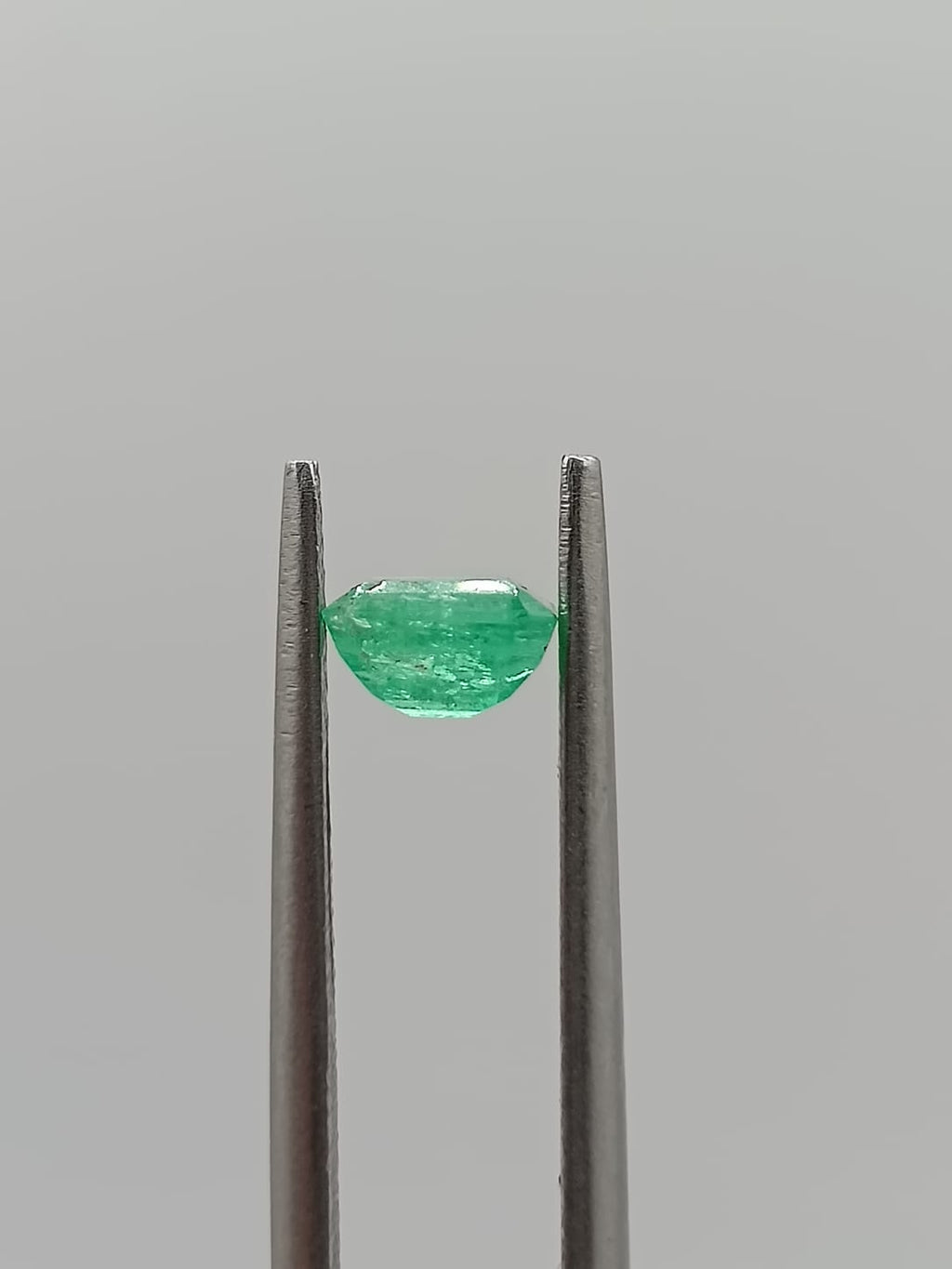 Esmeralda colombiana rectangular de 0.50ct