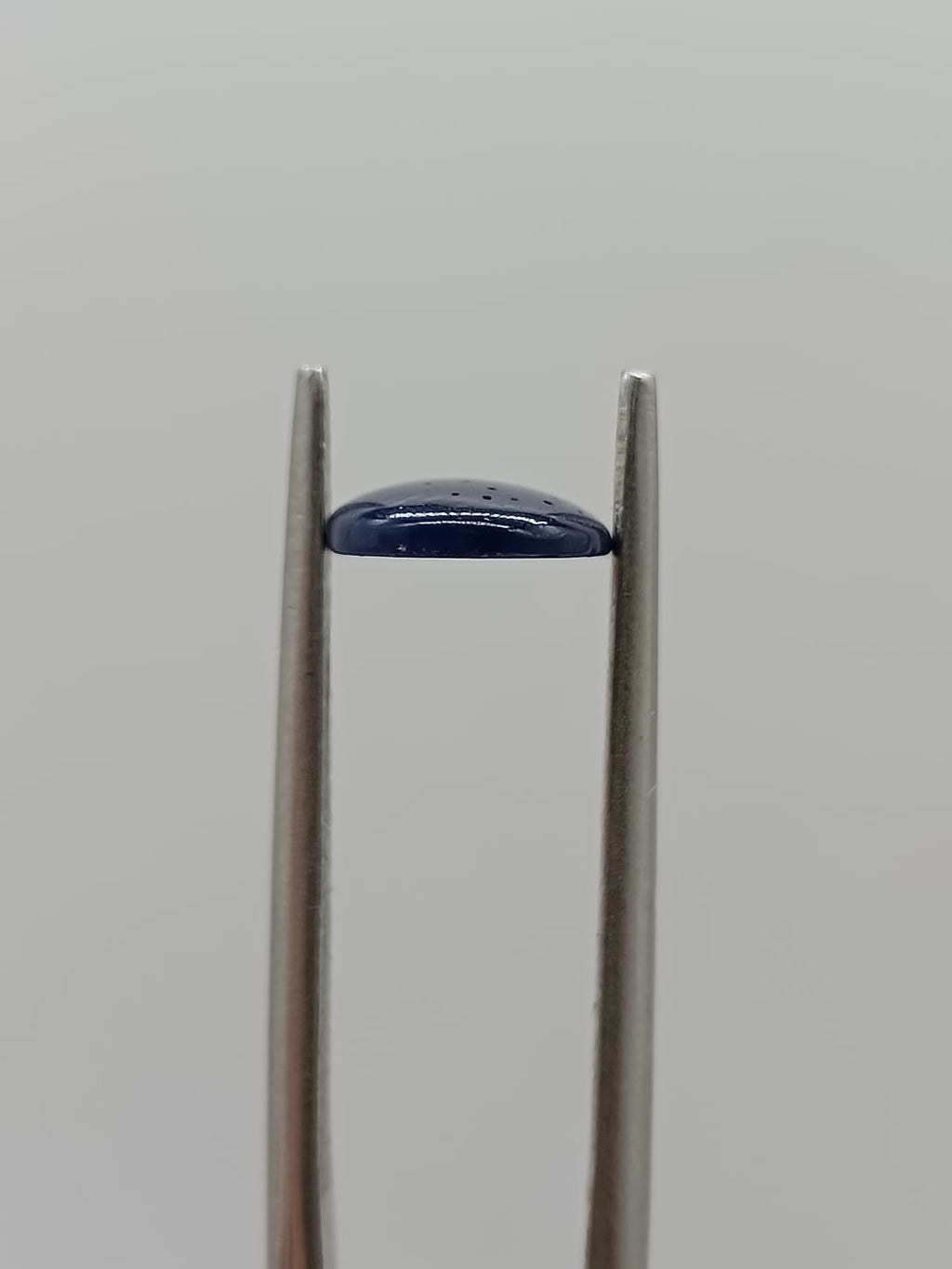 Zafiro ovalado de 1.38ct