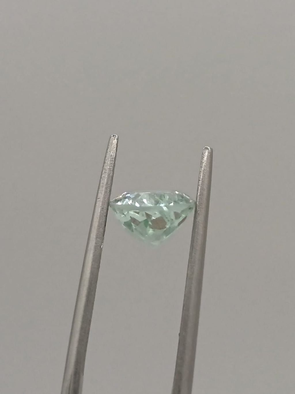 Aguamarina ovalada de 2.40ct