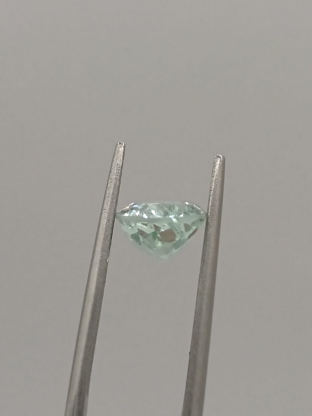 Aguamarina ovalada de 2.40ct