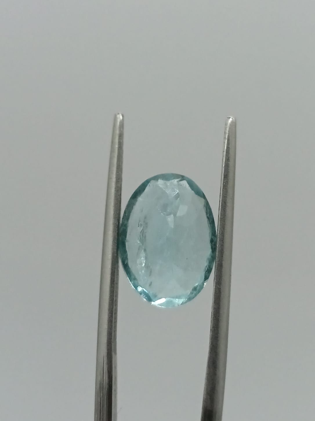 Aguamarina ovalada de 3.13ct