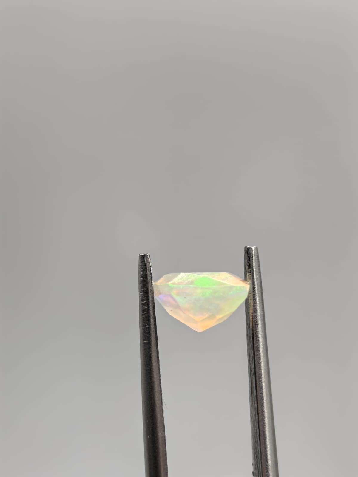 Ópalo rectangular de 1.02ct