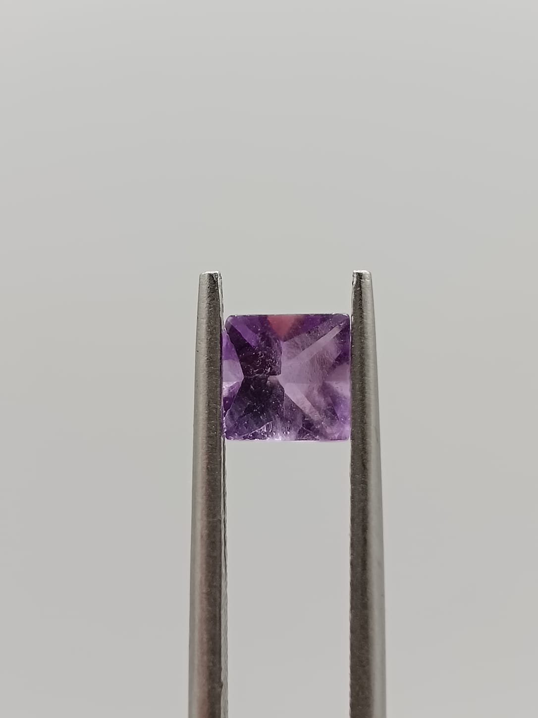 Amatista cuadrada de 0.85ct