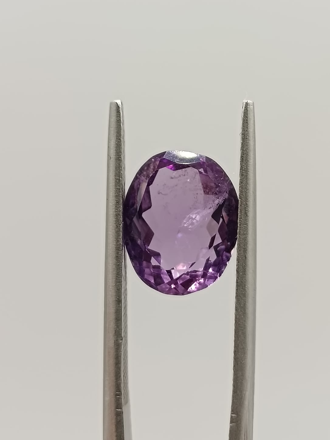 Amatista ovalada de 3.23ct