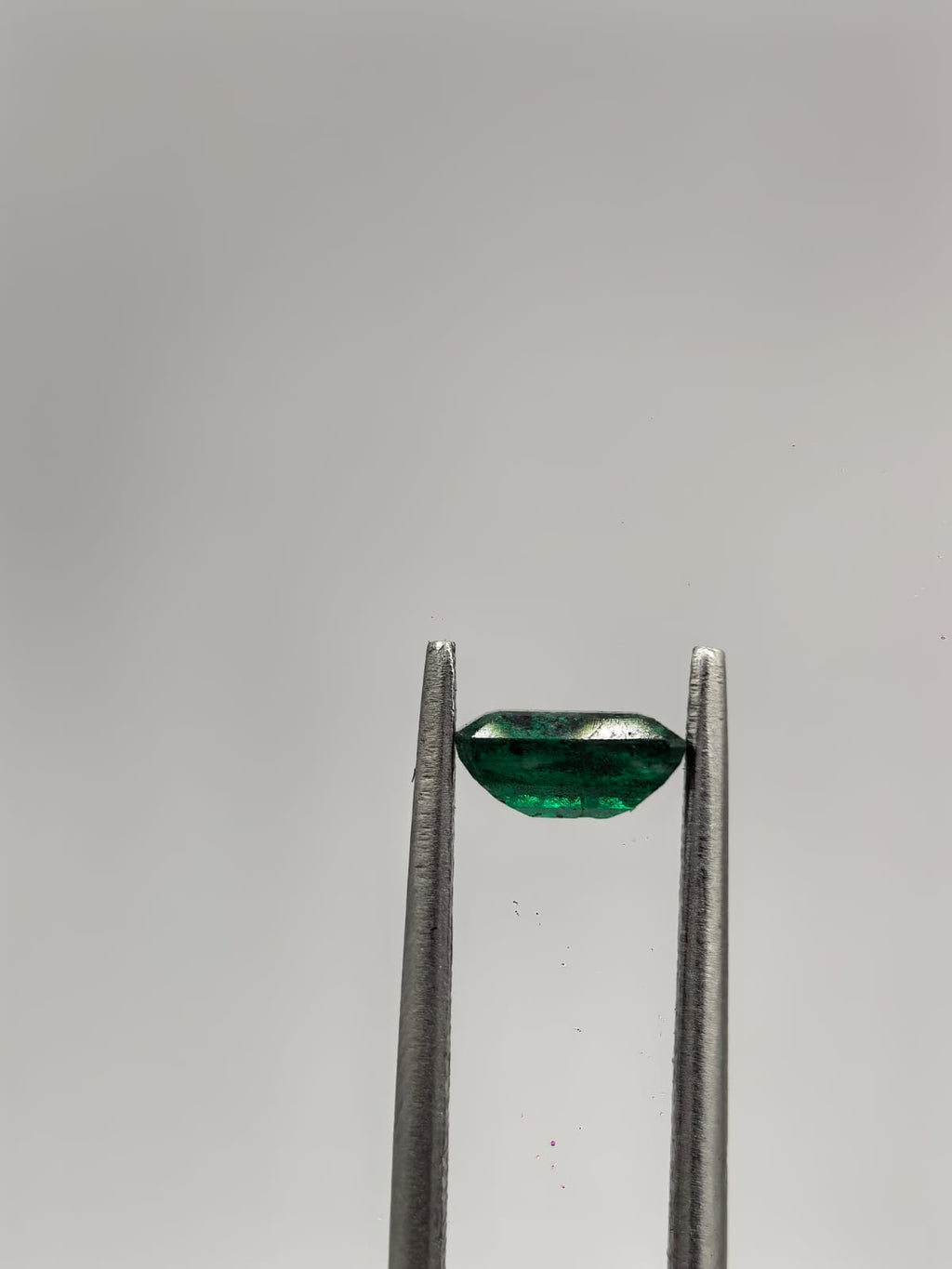Esmeralda colombiana rectangular de 0.55ct