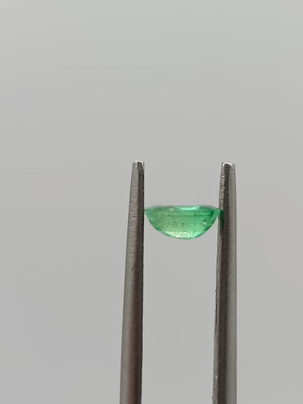 Esmeralda colombiana cuadrada de 0.41ct