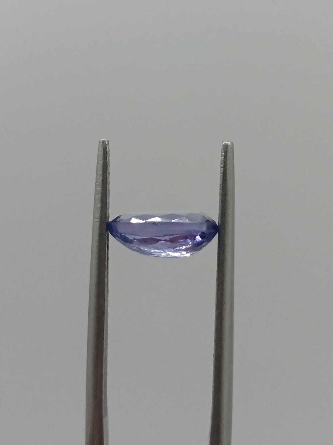 Tanzanita ovalada de 1.45ct