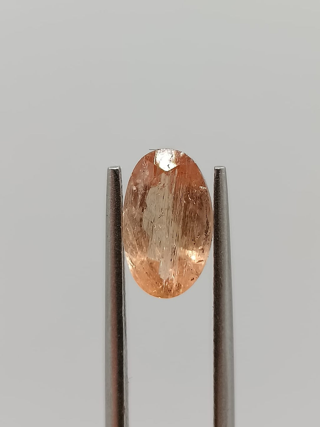 Topacio imperial ovalado de 2.01ct
