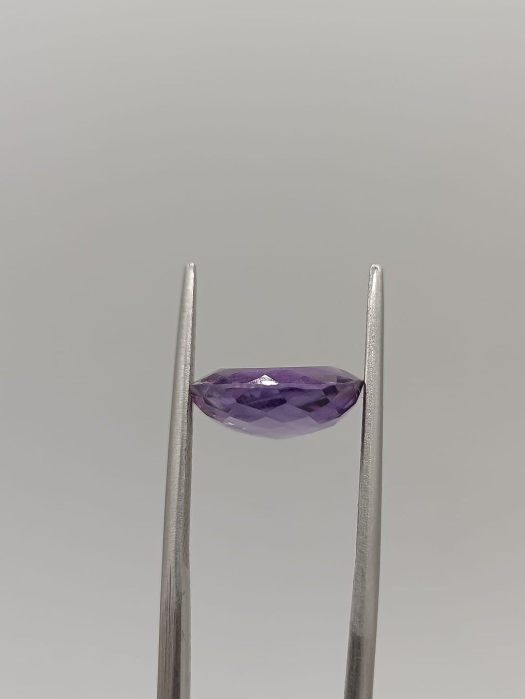 Amatista ovalada de 5.12ct
