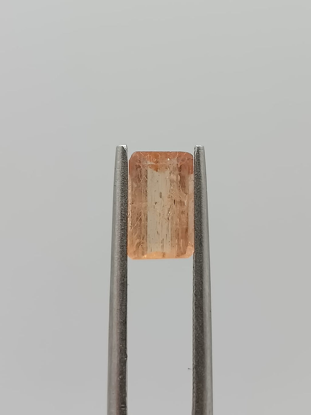 Topacio imperial rectangular de 1.56ct