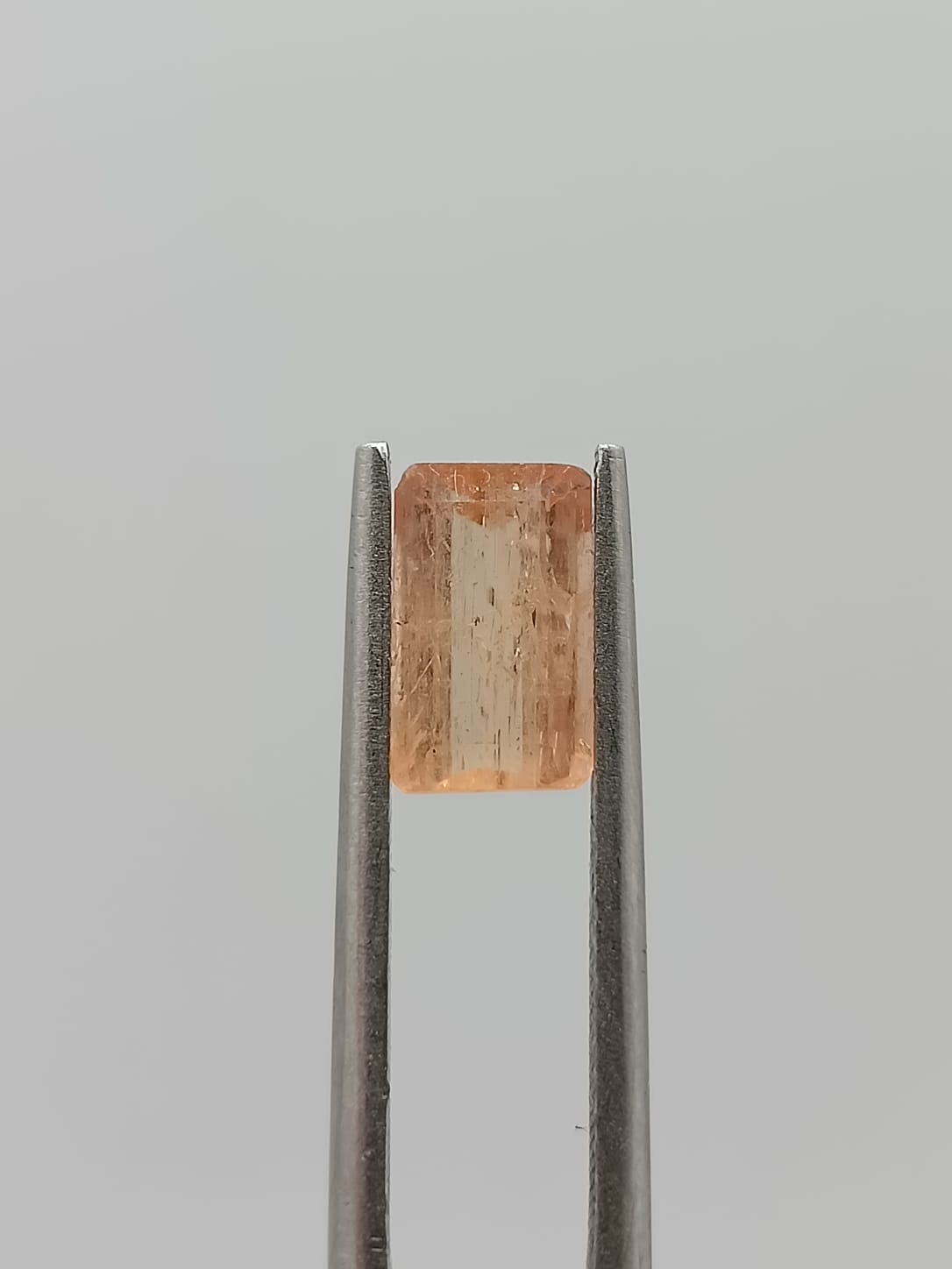 Topacio imperial rectangular de 1.56ct