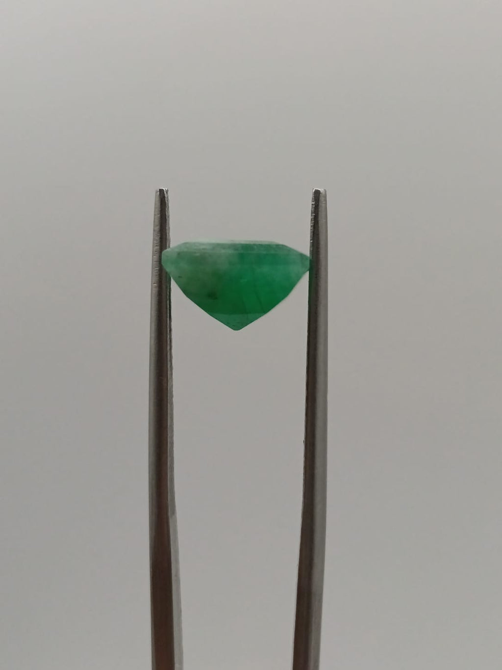 Esmeralda brasileña cuadrada de 3.19ct