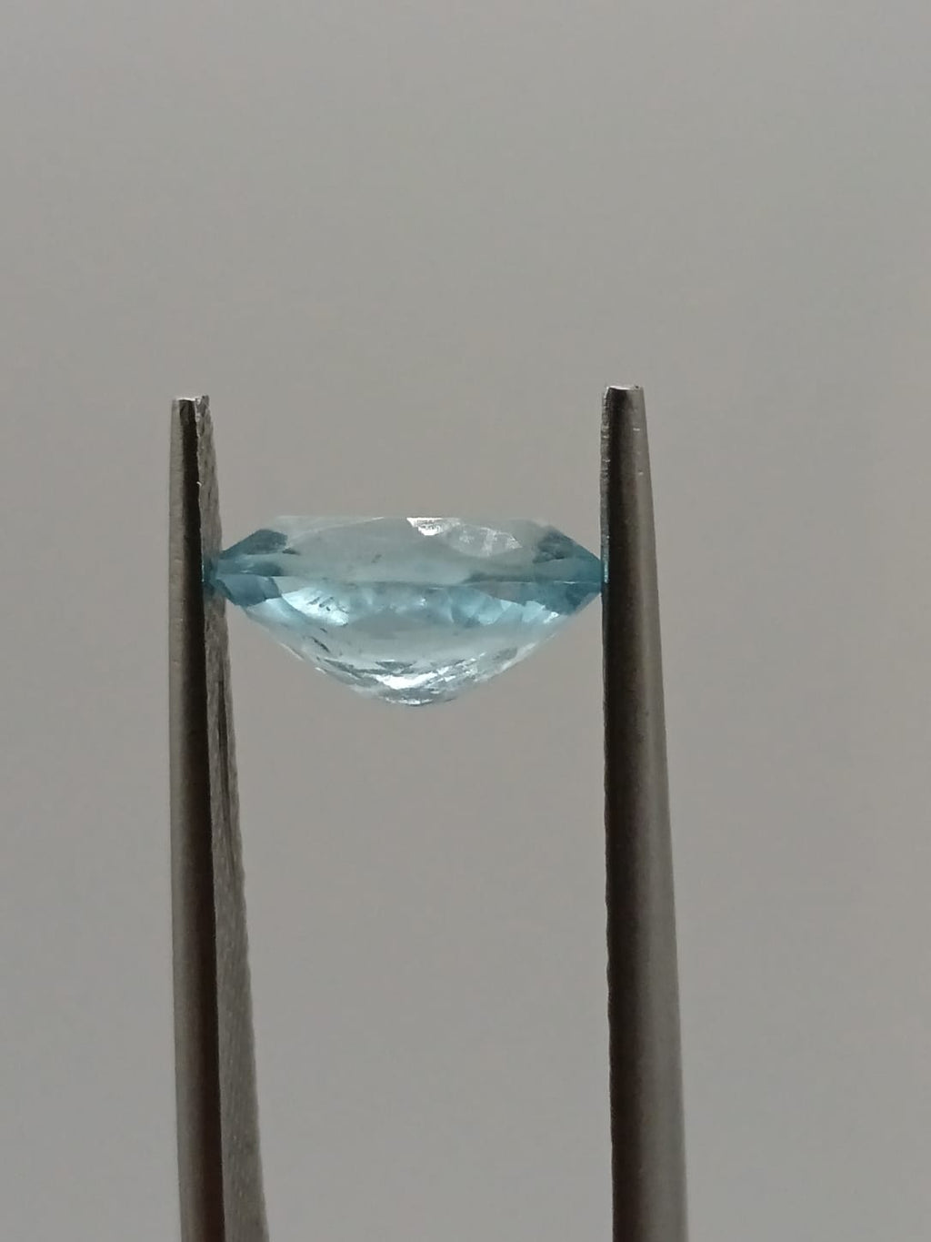 Aguamarina ovalada de 1.51ct