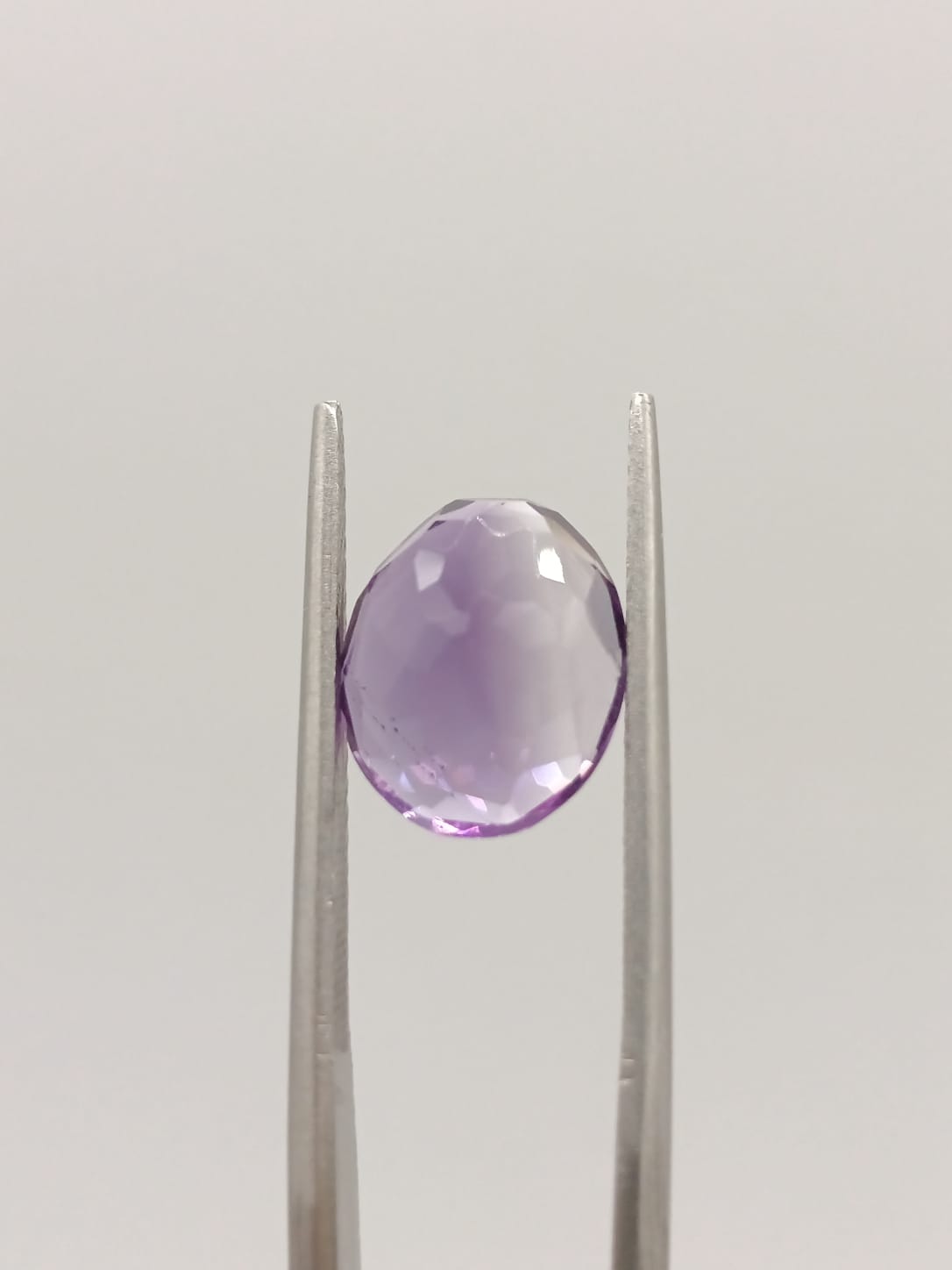 Amatista ovalada de 3.70ct