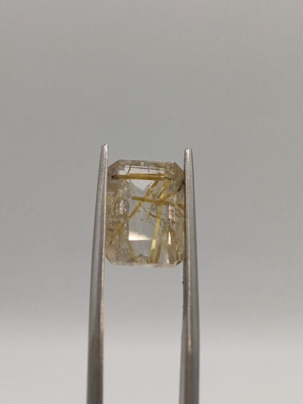 Cuarzo rutilado rectangular de 5.86ct