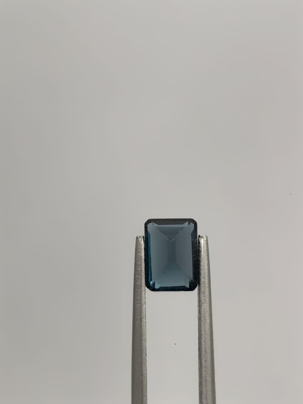 Topacio London blue rectangular de 1.21ct