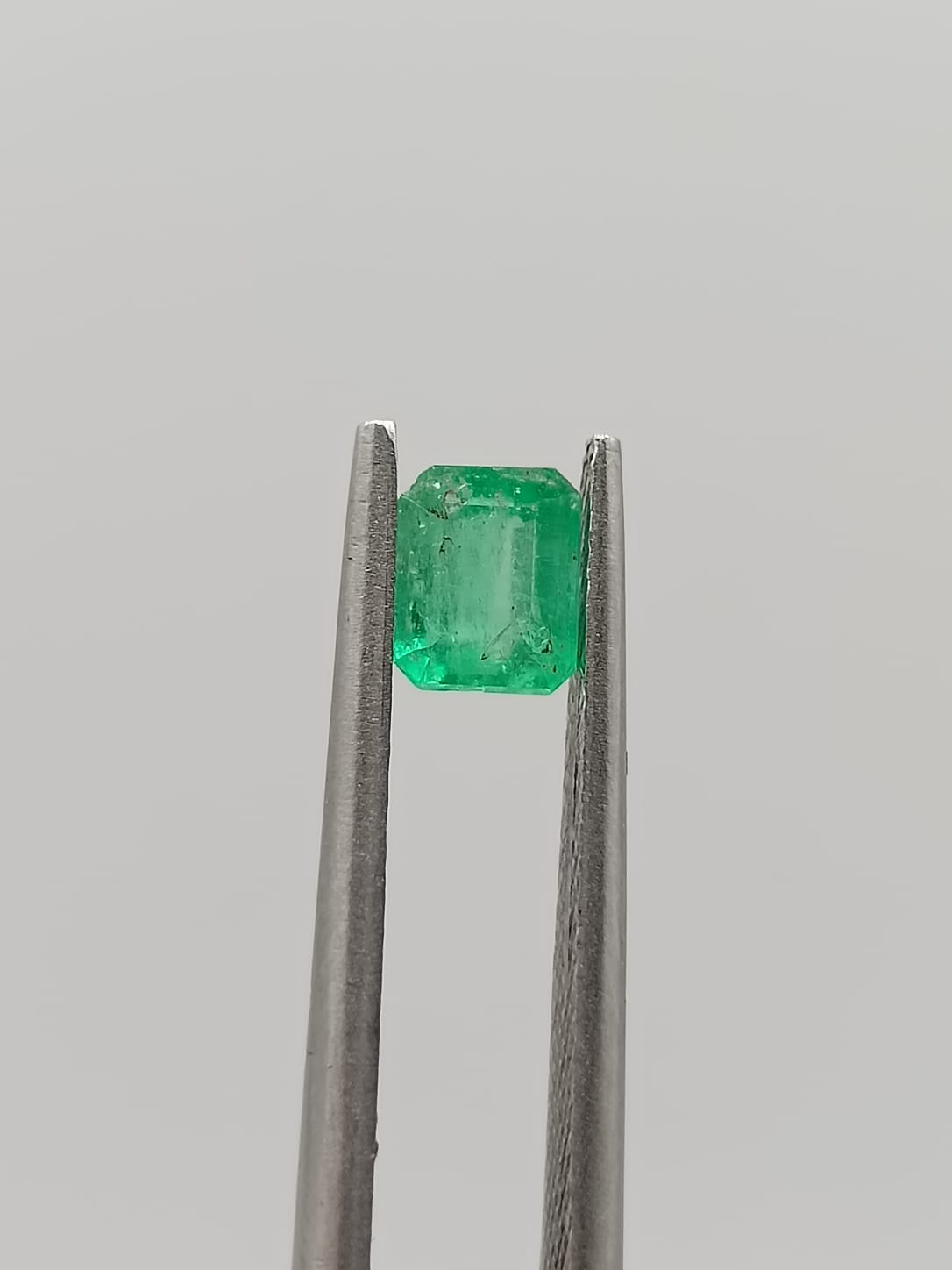 Esmeralda colombiana rectangular de 0.50ct