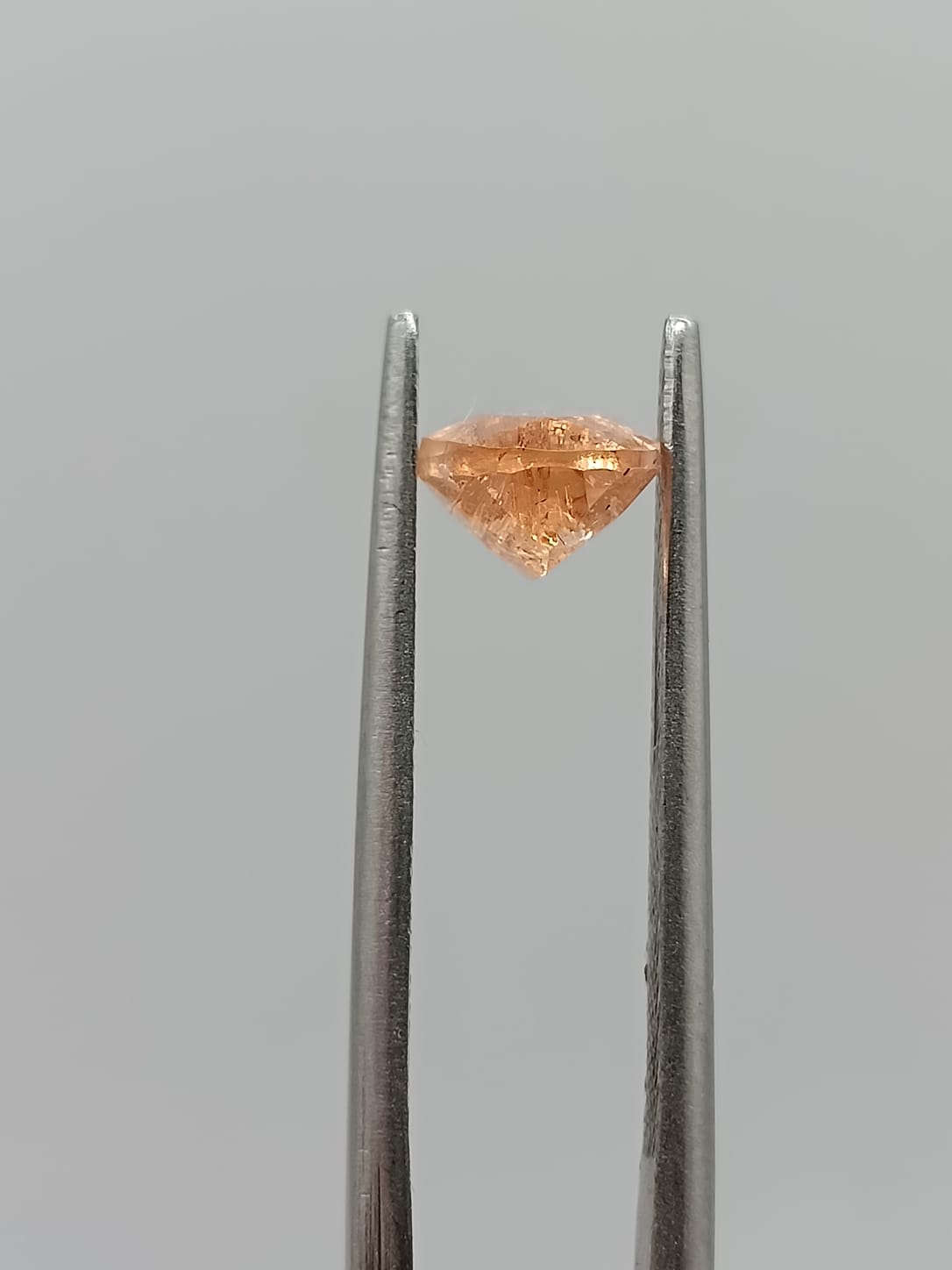 Topacio imperial ovalado de 2.01ct