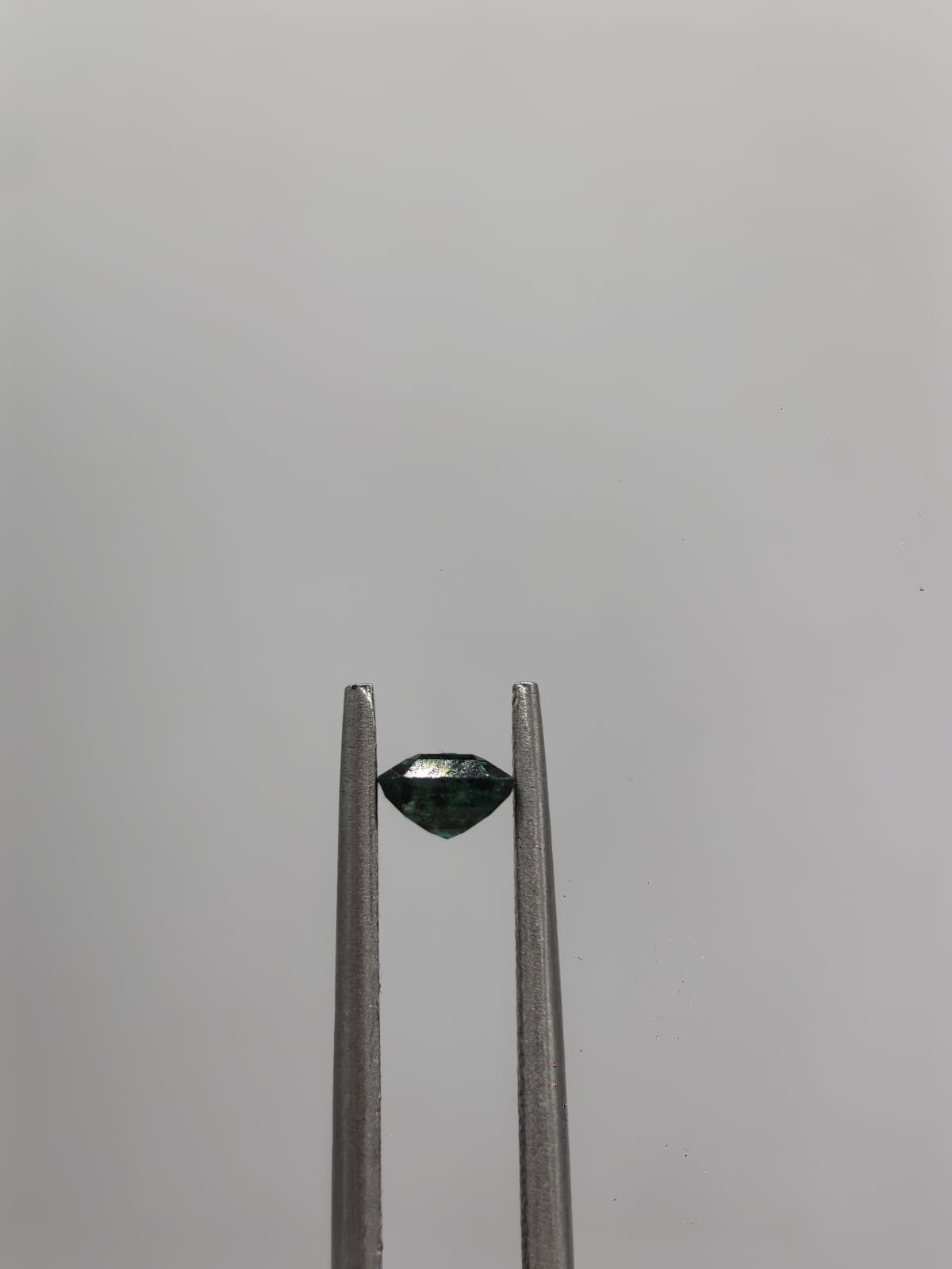 Esmeralda colombiana rectangular de 0.49ct