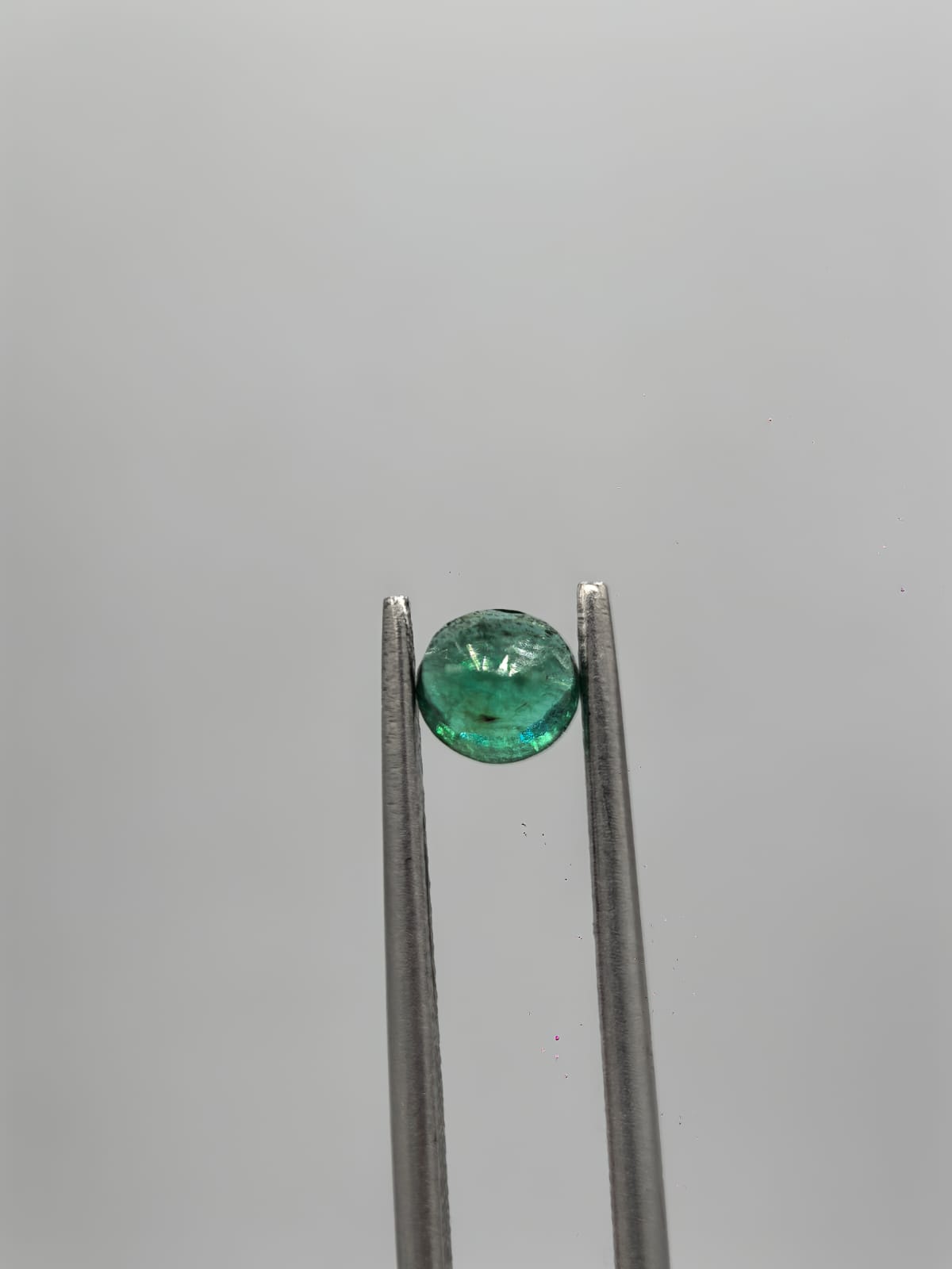 Esmeralda colombiana circular de 0.52ct