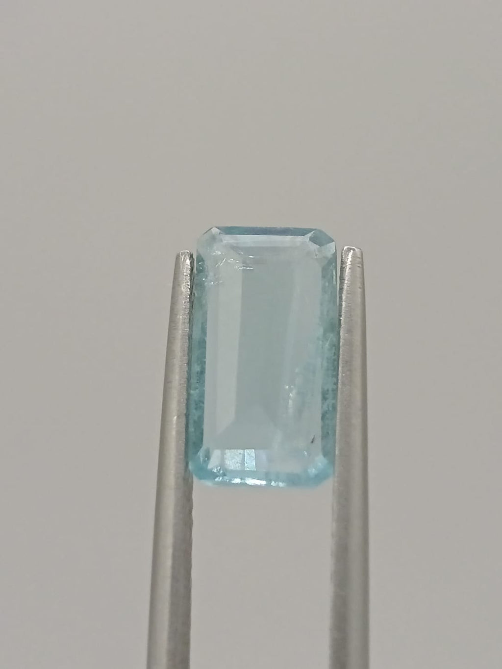 Aguamarina rectangular de 1.94ct
