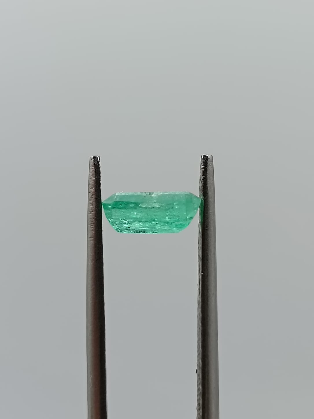 Esmeralda colombiana rectangular de 0.74ct